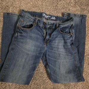 Wrangler Slim Straight Blue Jeans